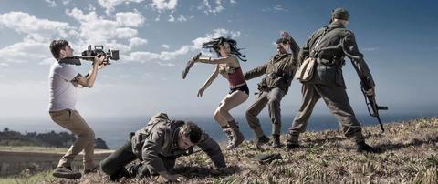 Wonder Woman fighting the Nazis.